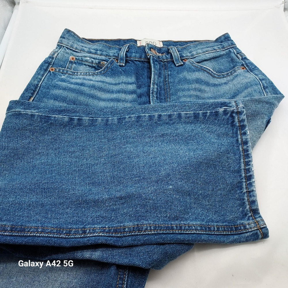 BDG Urban Outfitters Cowboy Jean Medium Wash High Rise Straight Leg Denim SZ 27